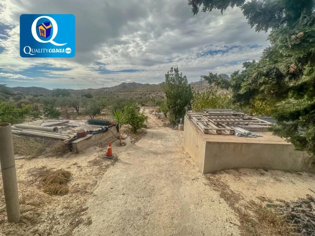 Terreno en venta en Mutxamel, Alicante photo 3