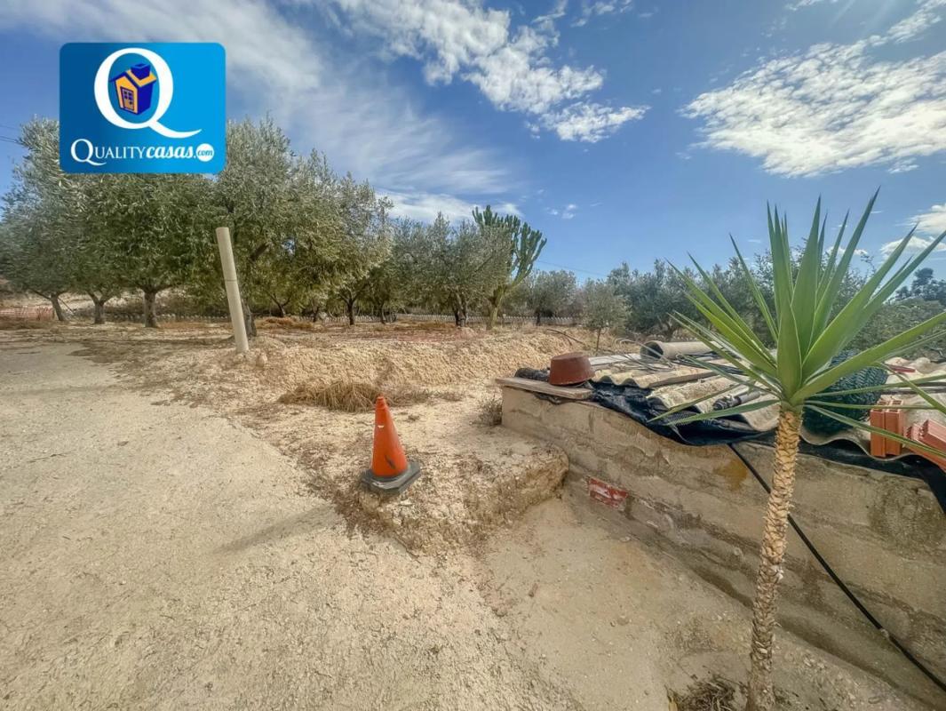 Terreno en venta en Mutxamel, Alicante photo 4
