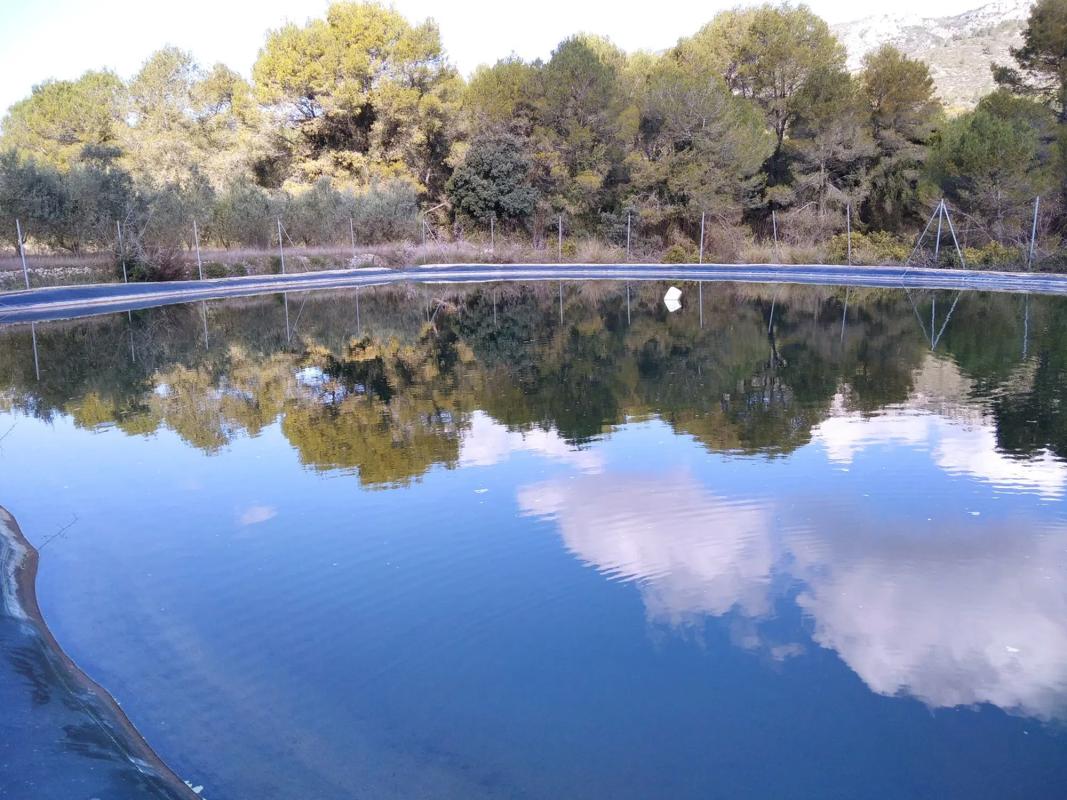 Terreno en venta en Vall de Gallinera, Alicante photo 1