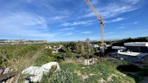 Terreno en calle Sharq Al-Andalus thumbnail 2