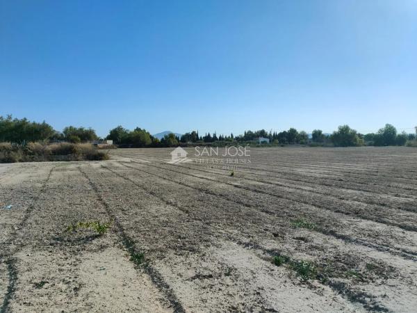 Terreno en Pedanías Este photo 1