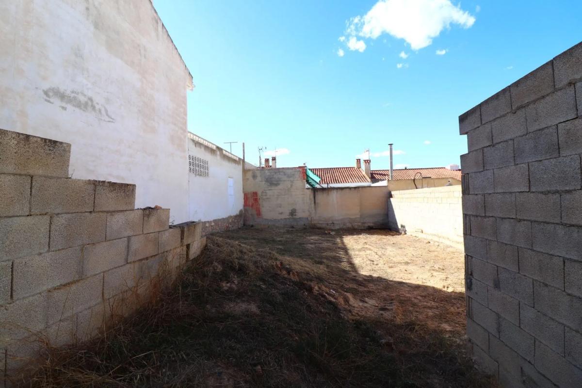 Terreno en venta en Benijofar, Alicante photo 3