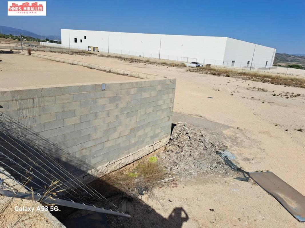 Terreno en venta en Biar, Alicante photo 1