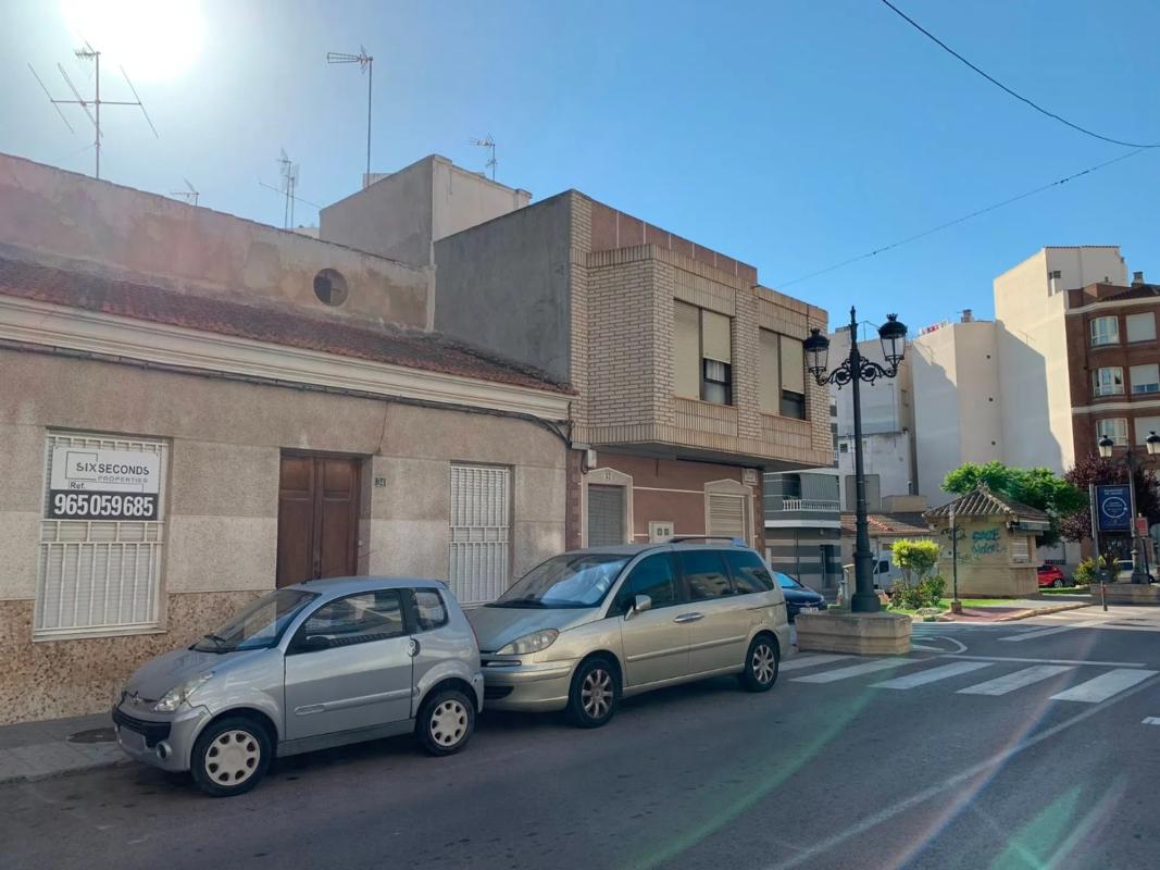 Działka na sprzedaż w Guardamar del Segura, Alicante photo 2