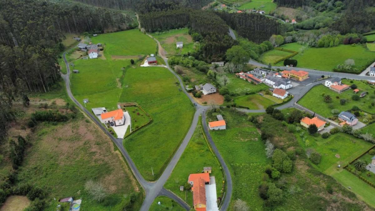 Terreno en venta en Cerdido, A Coruña photo 5