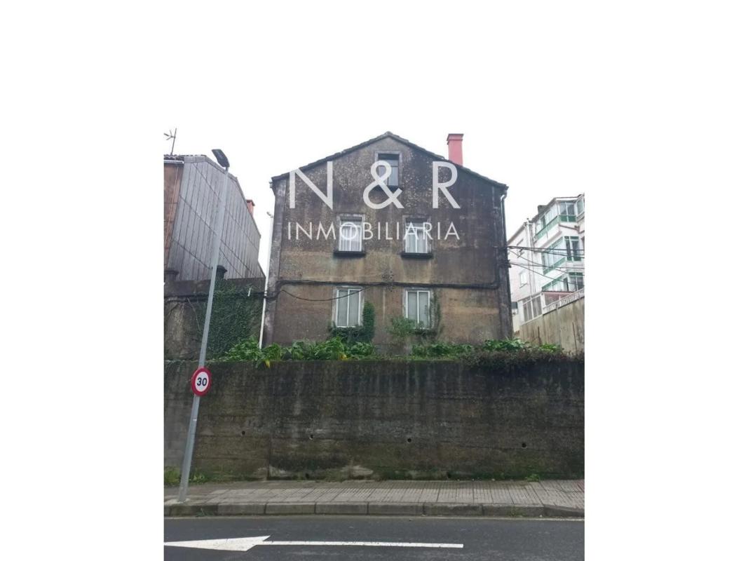 Terreno en venta en Santiago de Compostela, A Coruña photo 2