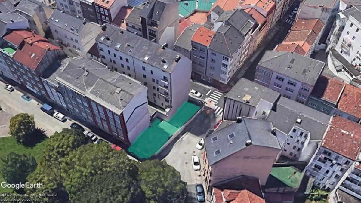 Terreno en venta en Ferrol, A Coruña photo 2