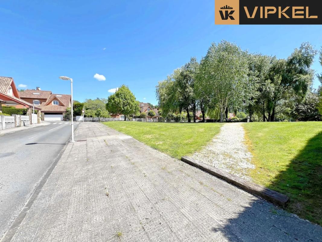 Land for sale in Santiago de Compostela, A Coruña photo 5
