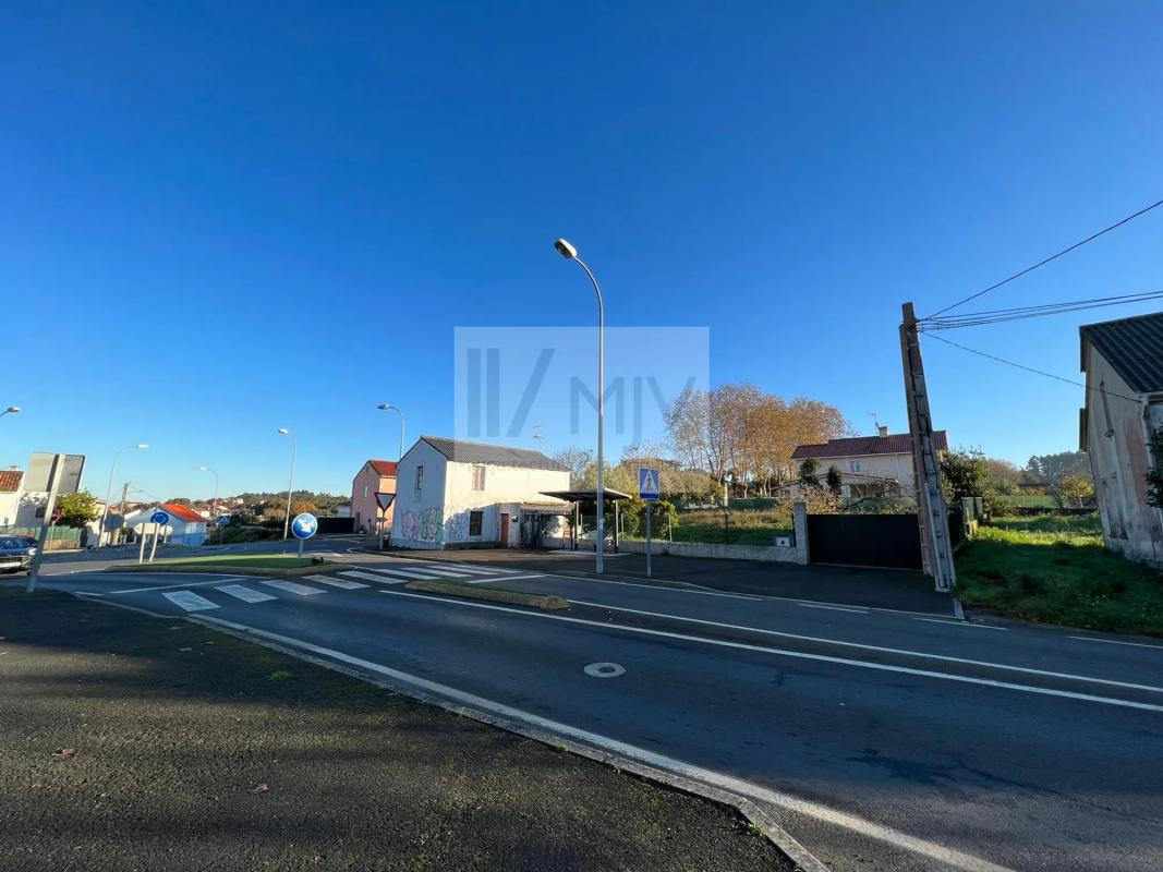Land for sale in Oleiros, A Coruña photo 2