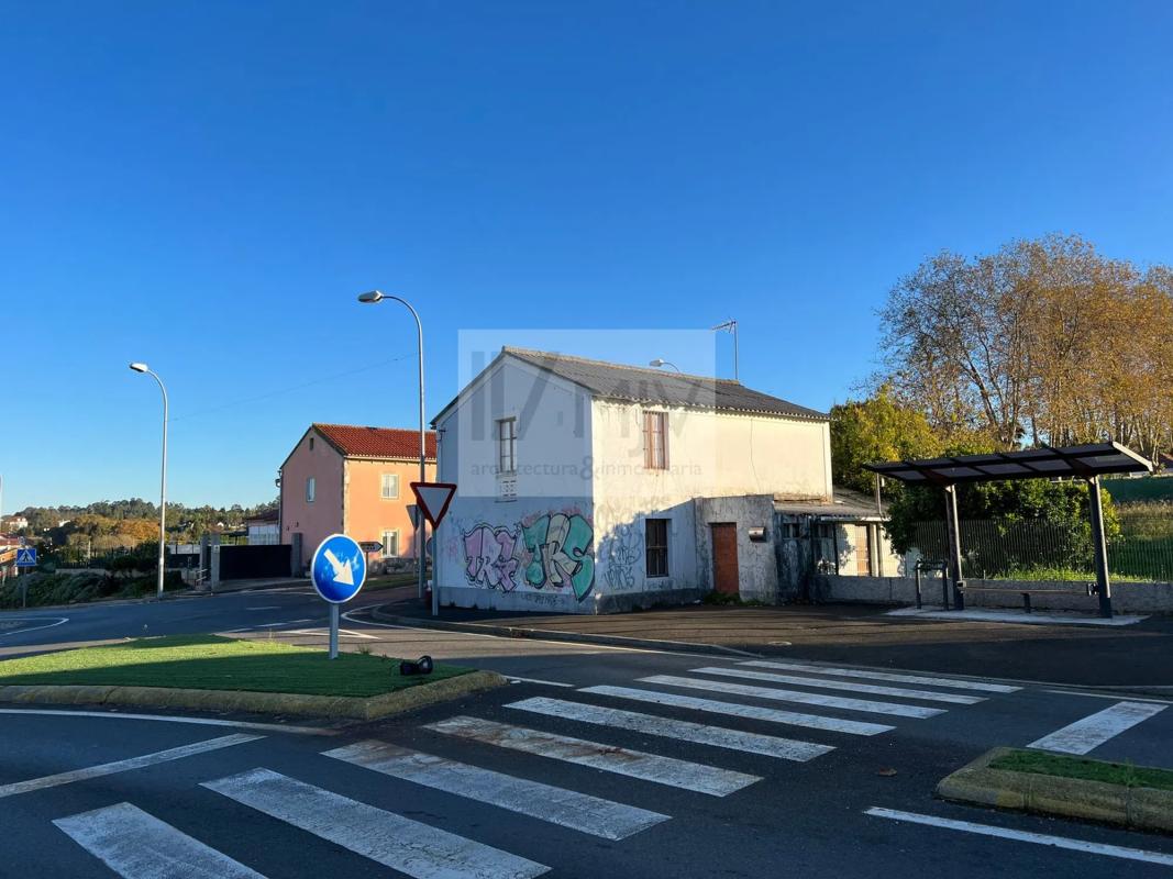 Land for sale in Oleiros, A Coruña photo 3