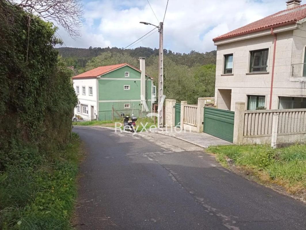 Terreno en venta en Santiago de Compostela, A Coruña photo 1