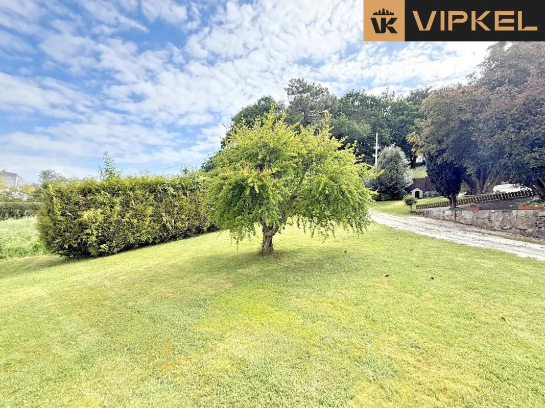 Terreno en venta en Oleiros, A Coruña photo 5