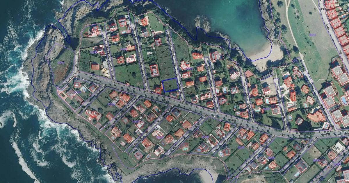 Land for sale in Oleiros, A Coruña photo 2
