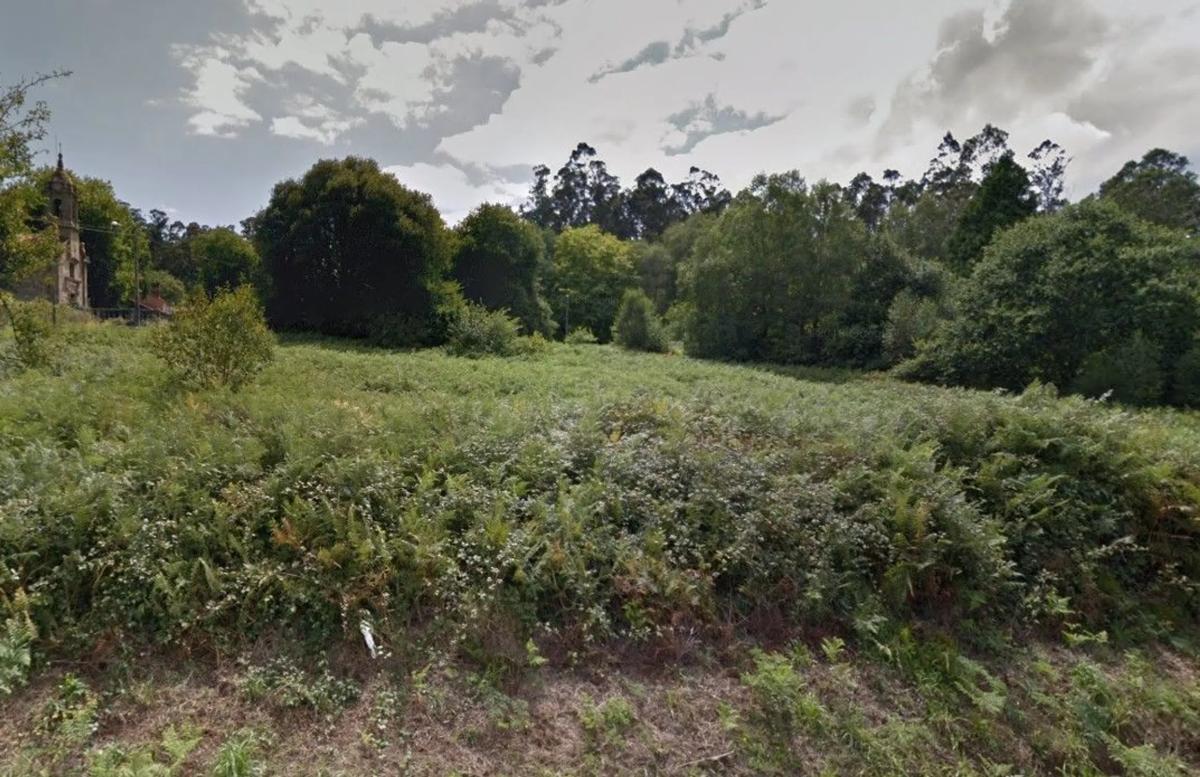 Terreno en venta en Santiago de Compostela, A Coruña photo 2