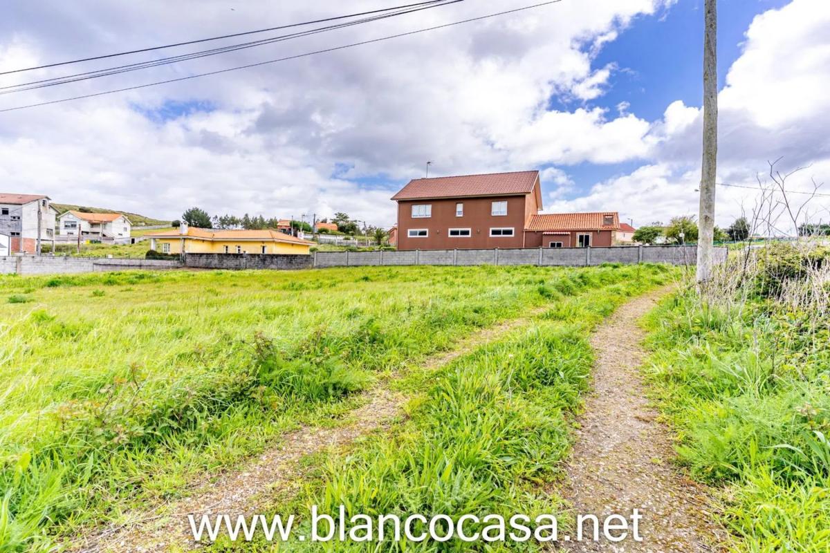Terreno en venta en Malpica de Bergantiños, A Coruña photo 2