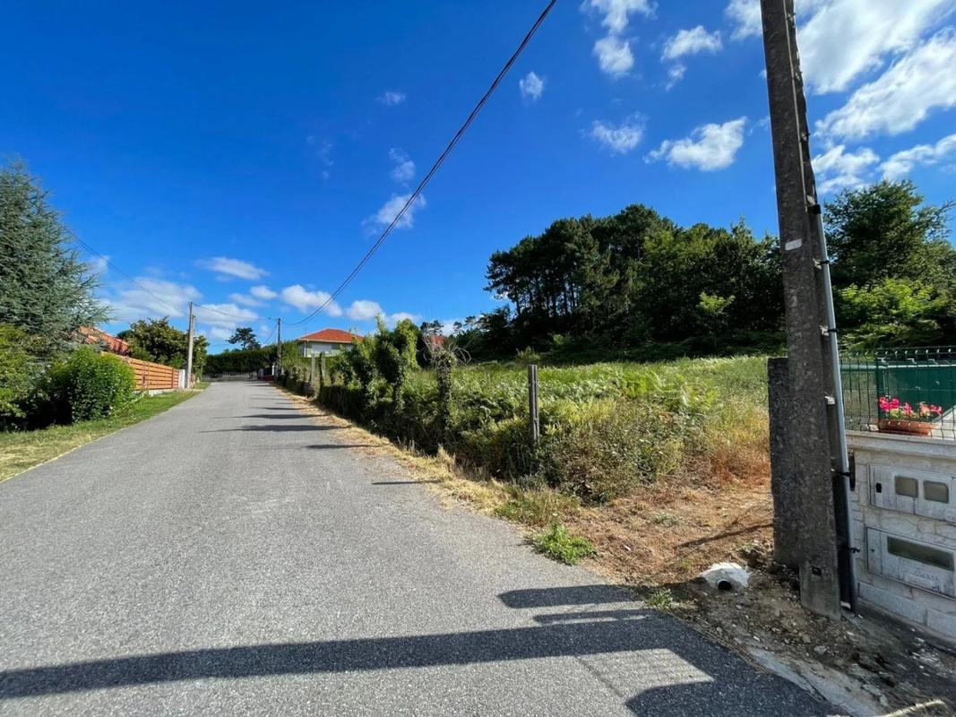 Terreno en venta en Boiro, A Coruña photo 5