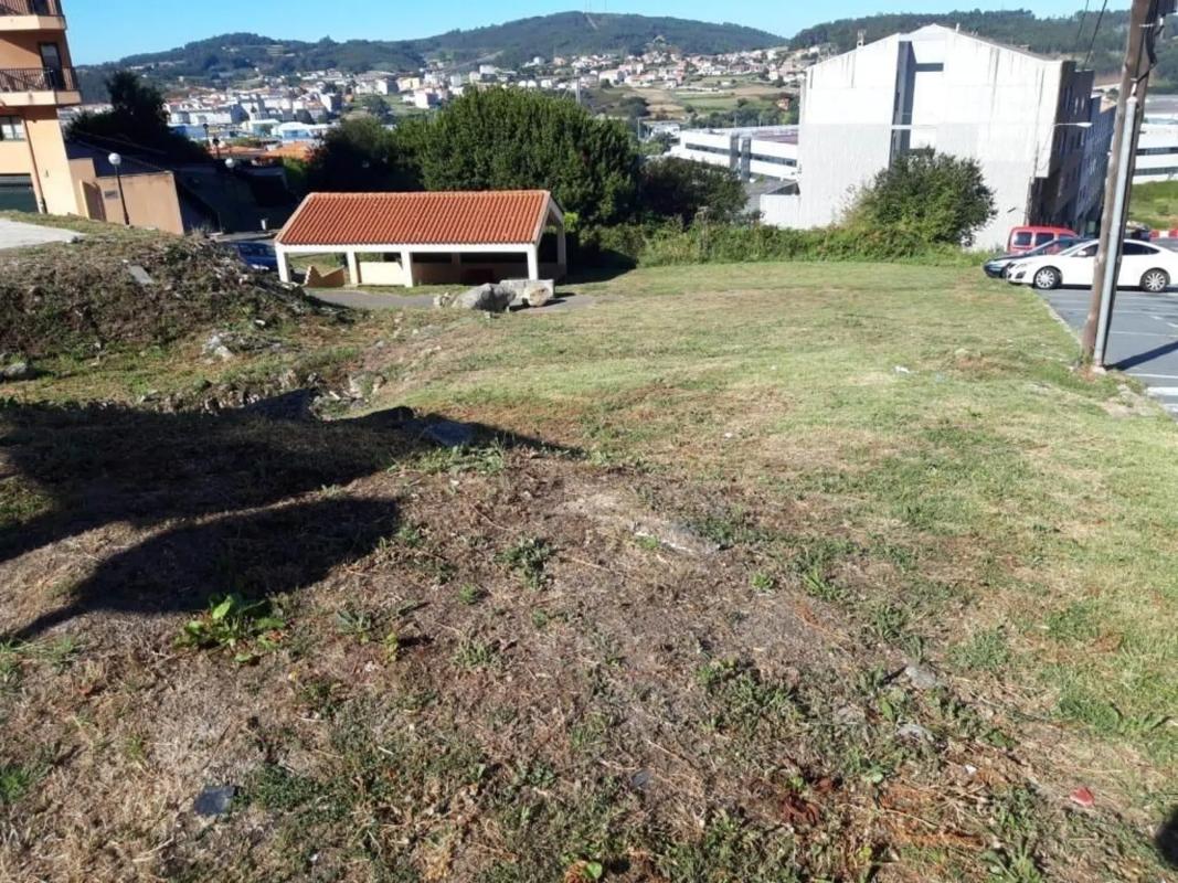 Działka na sprzedaż w Arteixo, A Coruña photo 4