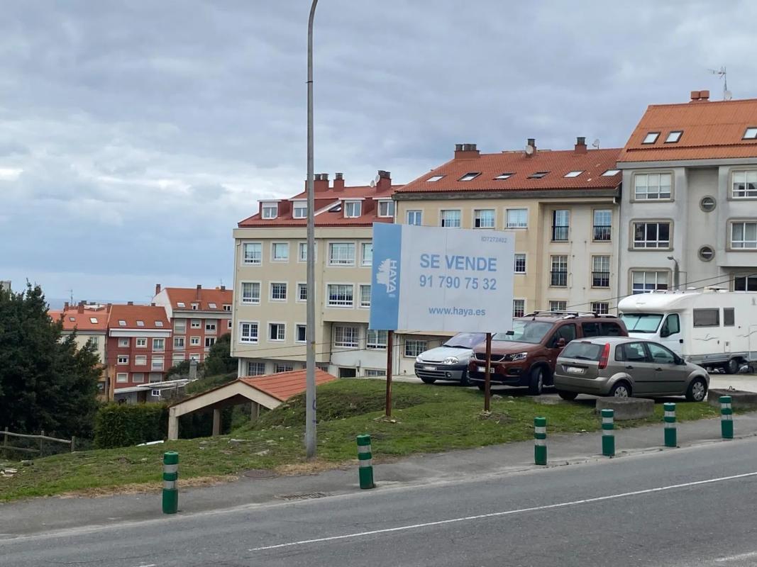Działka na sprzedaż w Arteixo, A Coruña photo 5