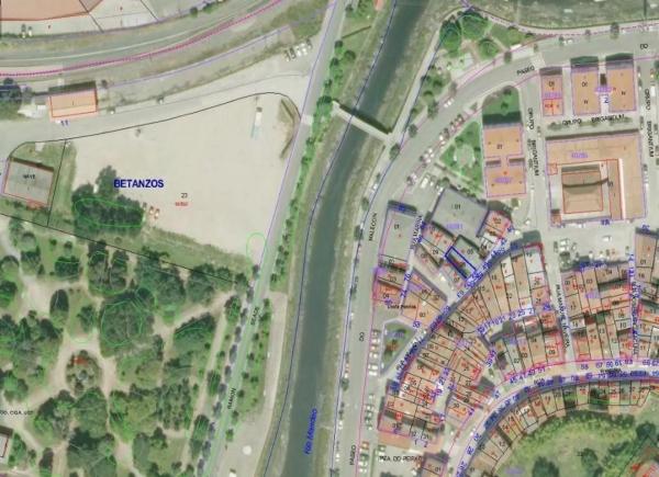 Terreno en Betanzos photo 2