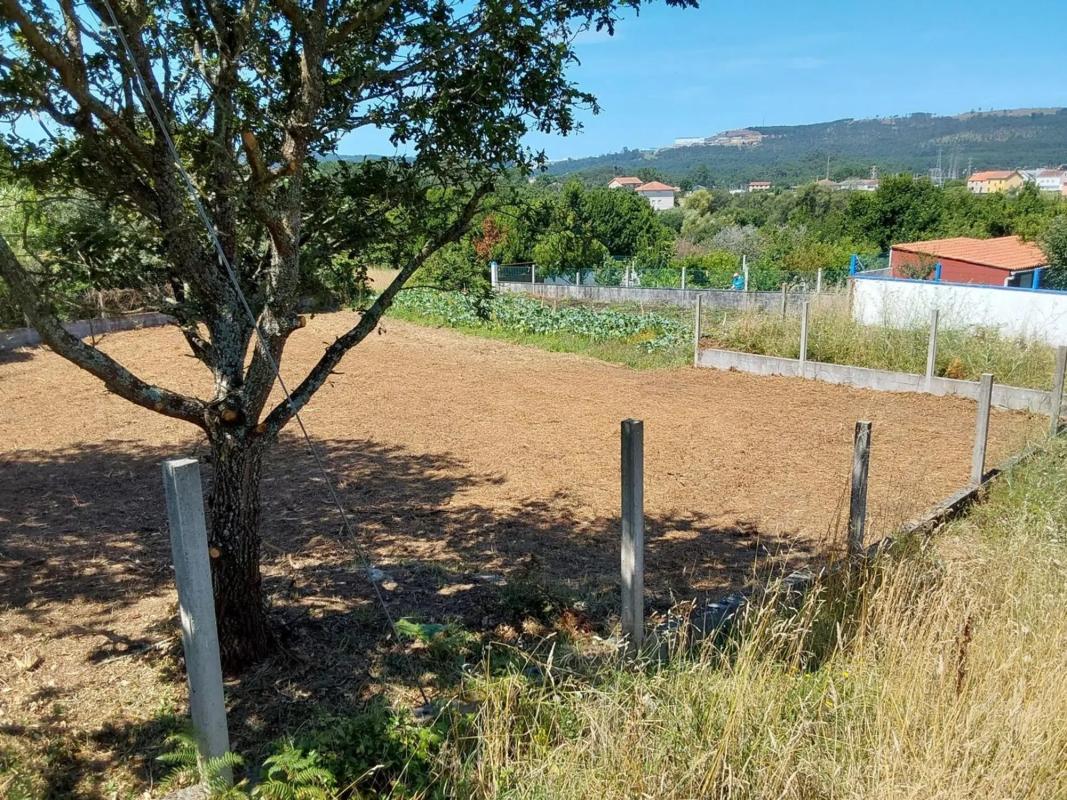 Terreno en venta en Ribeira, A Coruña photo 2