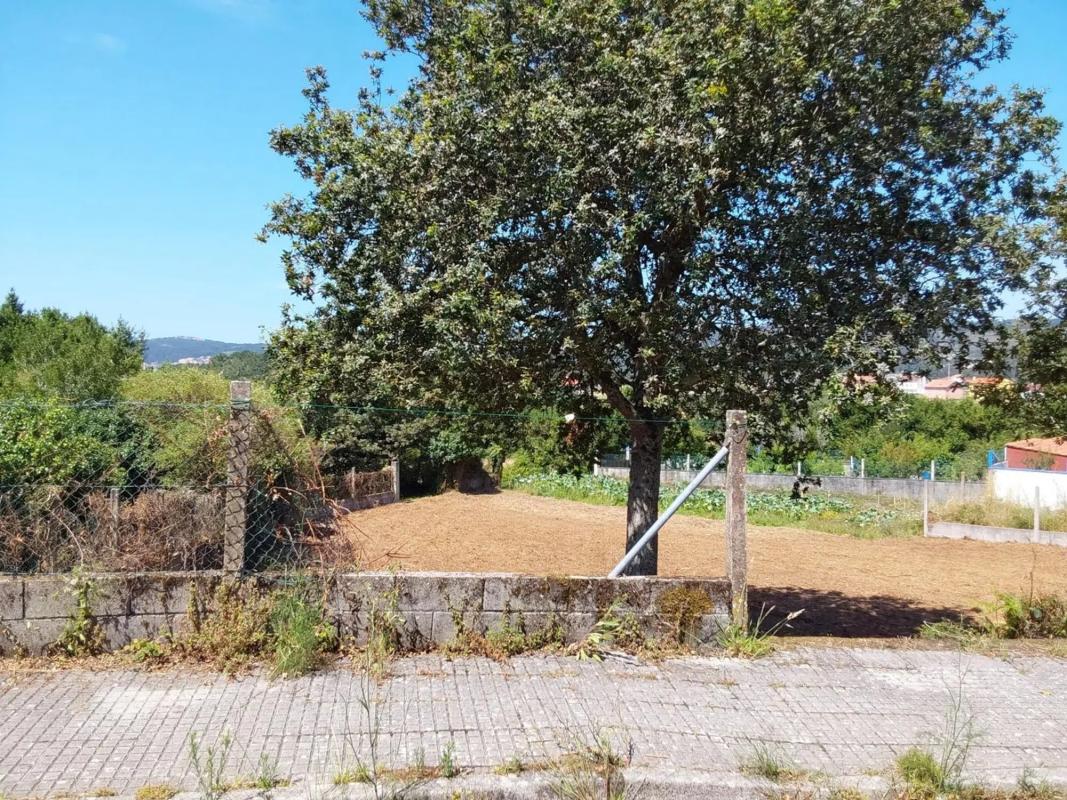Terreno en venta en Ribeira, A Coruña photo 4