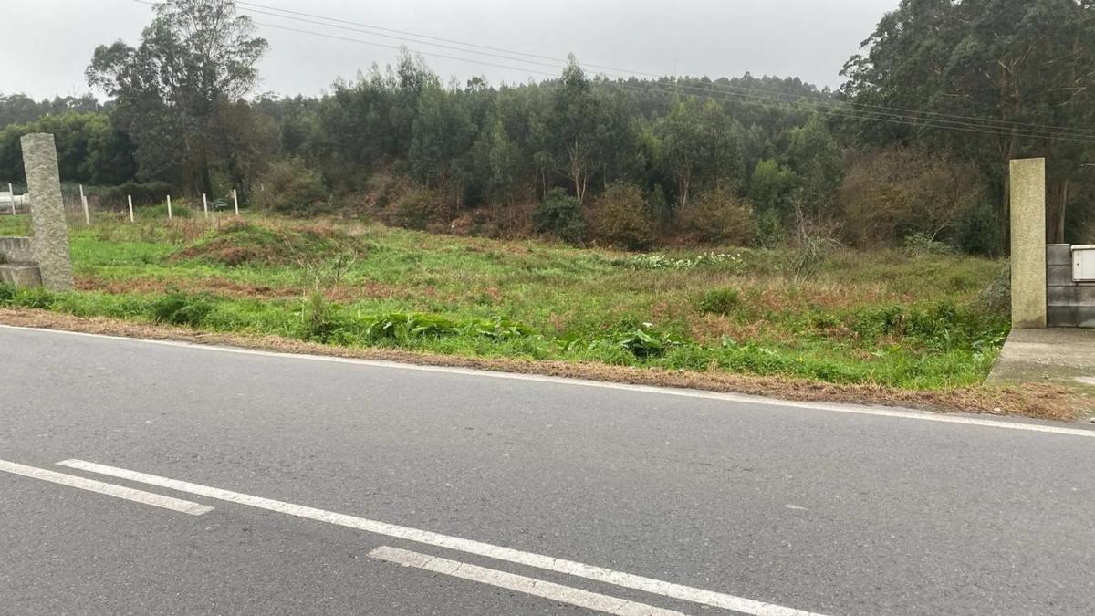 Terreno en venta en Ribeira, A Coruña photo 1