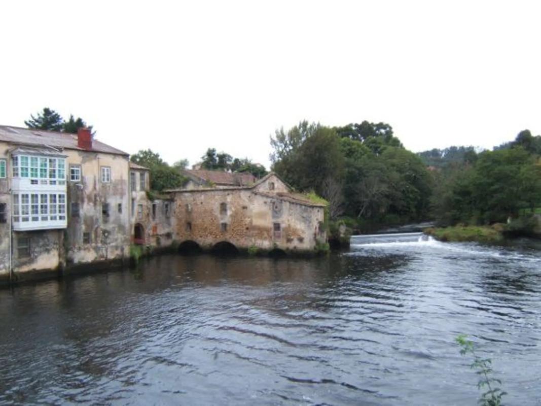 Terreno en venta en Narón, A Coruña photo 3