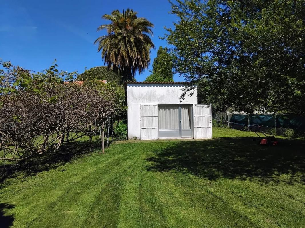 Terreno en venta en Oleiros, A Coruña photo 4