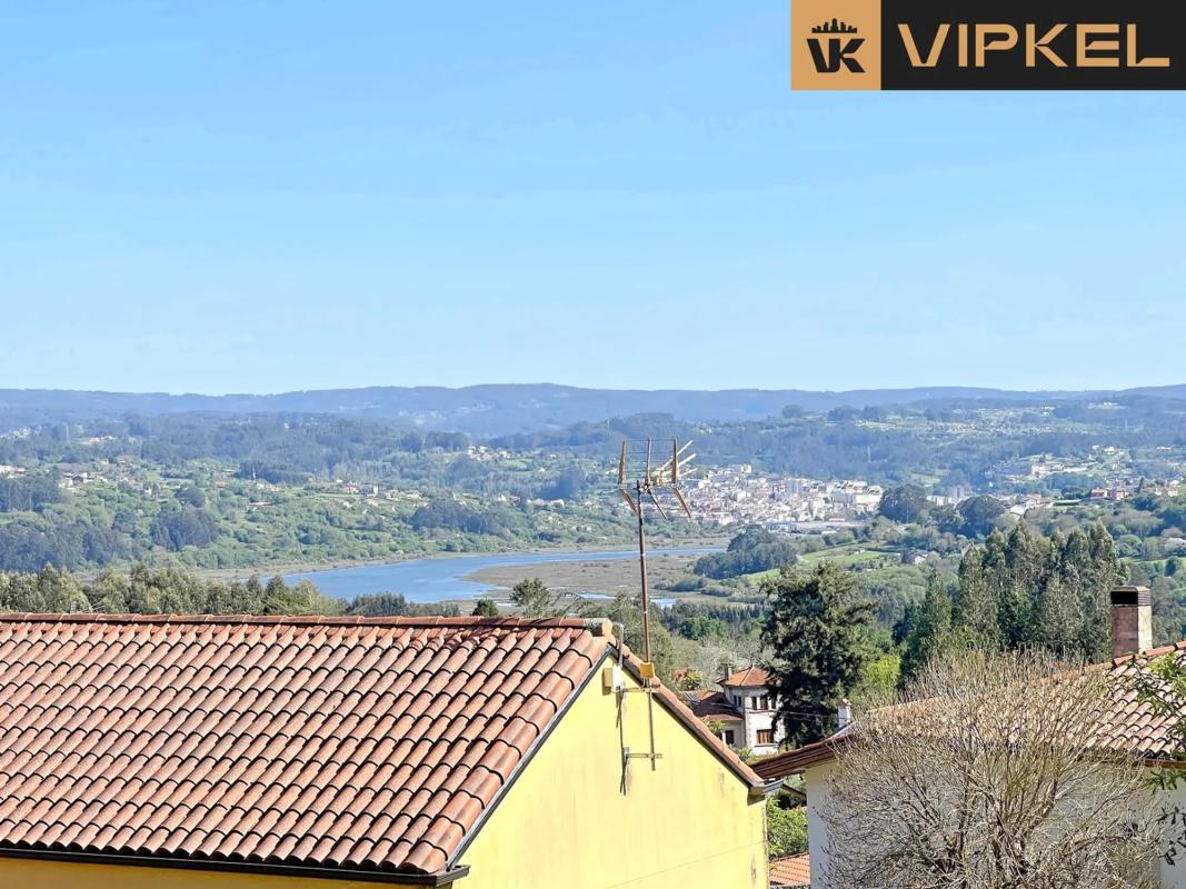 Terreno en venta en Bergondo, A Coruña photo 4