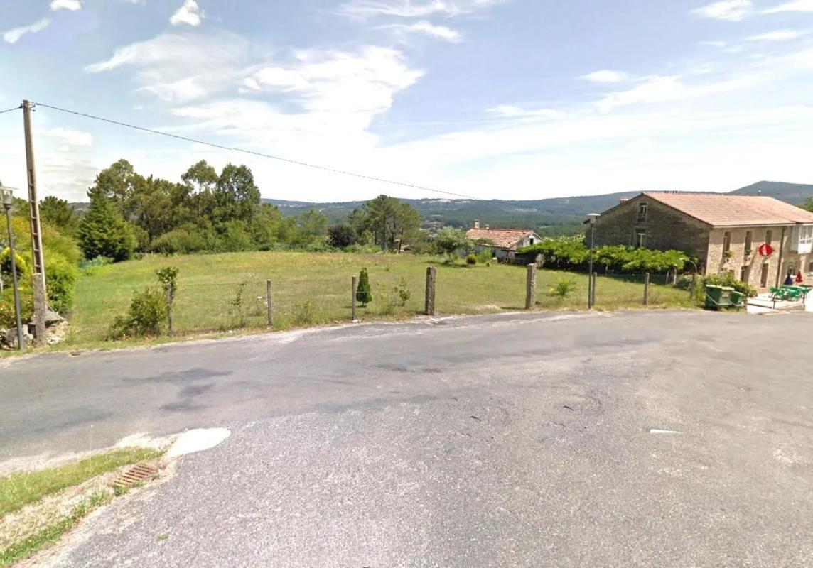 Land for sale in Brion, A Coruña photo 1