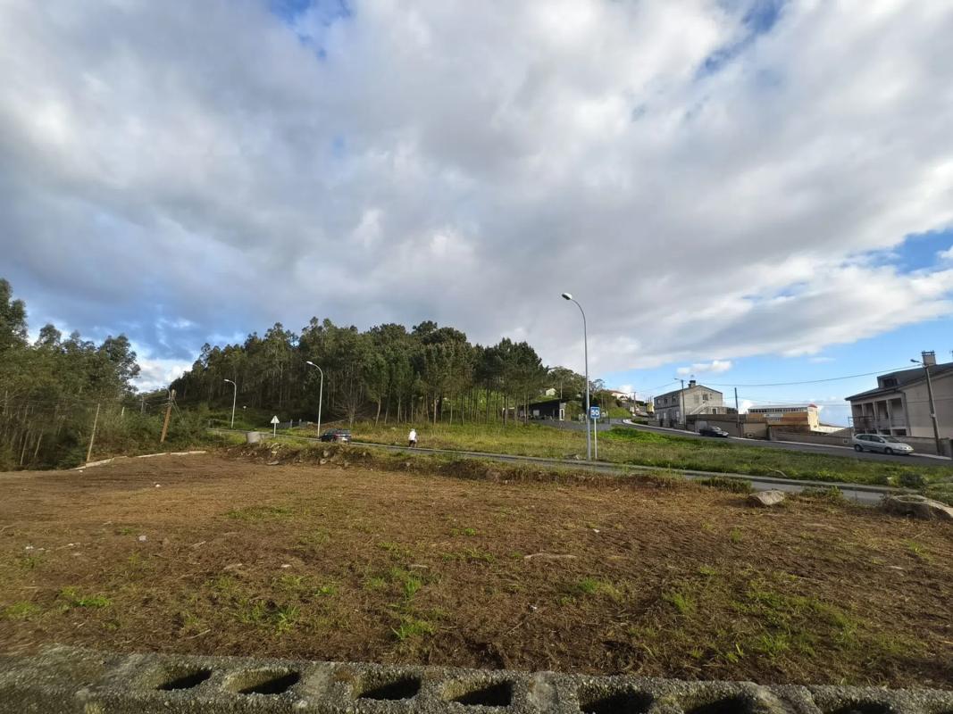 Terreno en venta en Arteixo, A Coruña photo 4