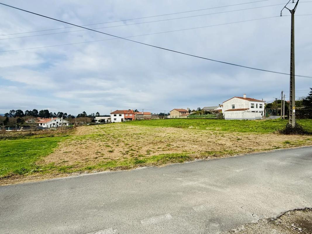 Terreno en venta en Teo, A Coruña photo 1