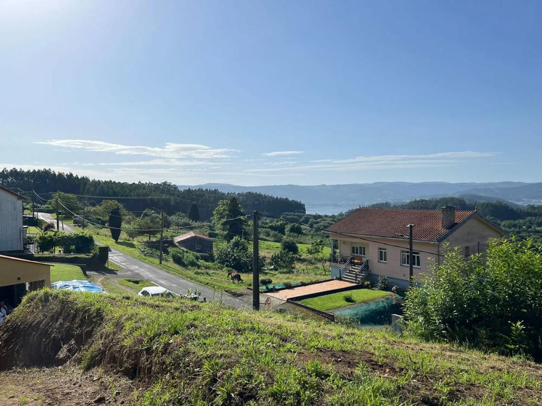 Terreno en venta en Cariño, A Coruña photo 4