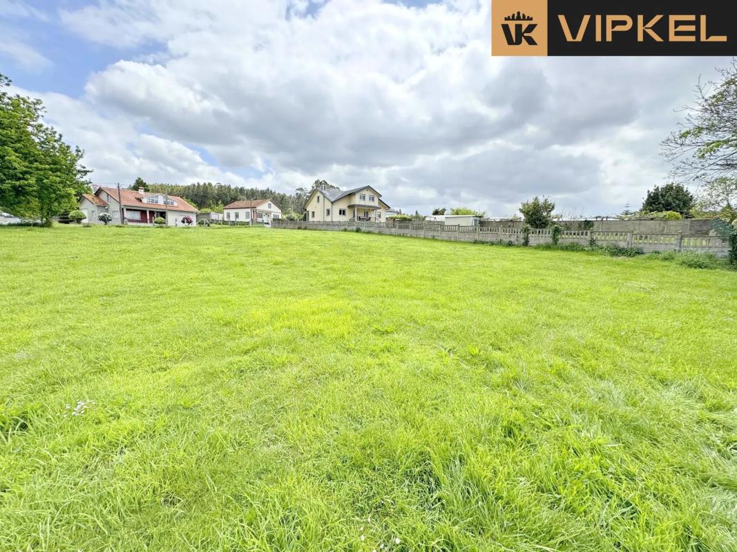 Terreno en venta en Fene, A Coruña photo 1