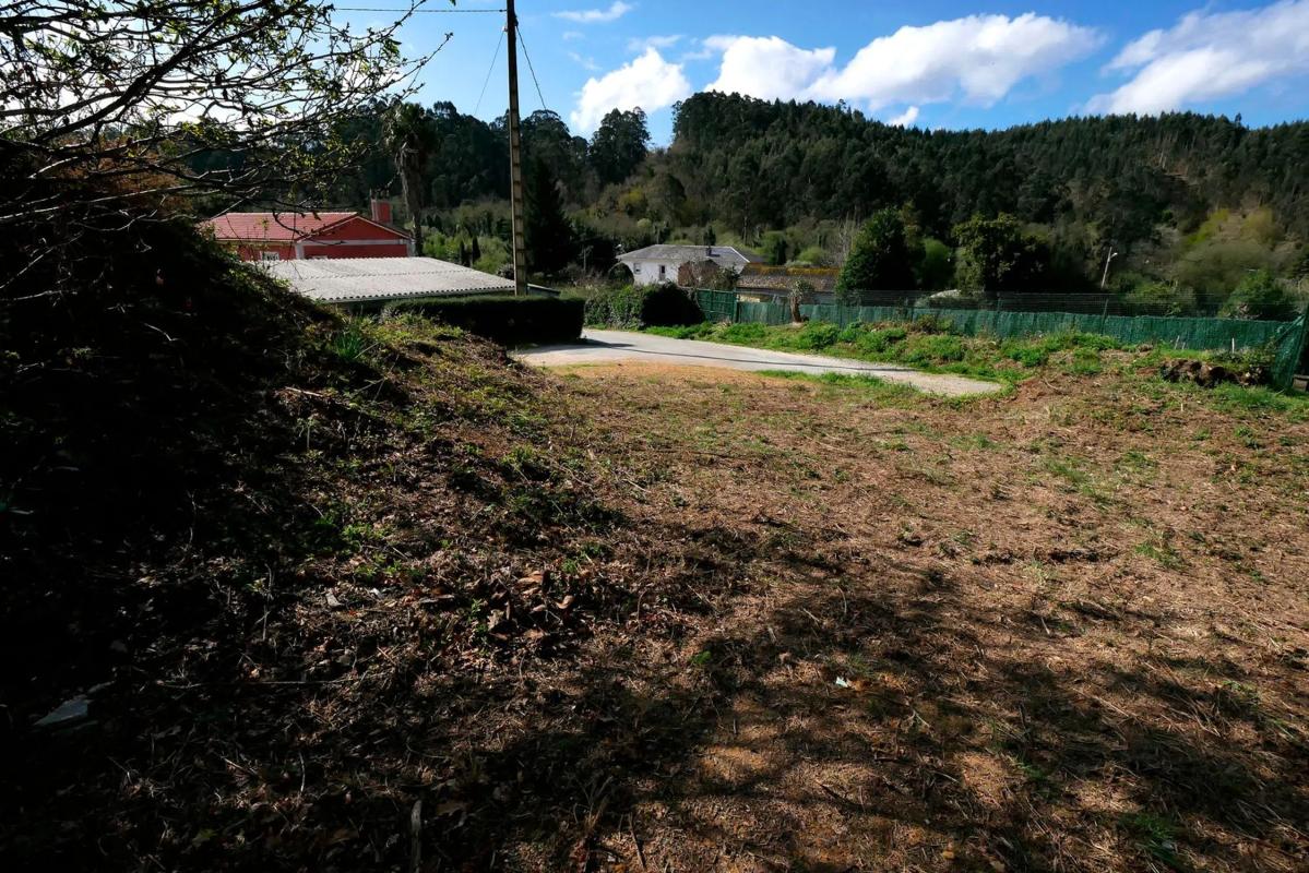Terreno en venta en Oleiros, A Coruña photo 4