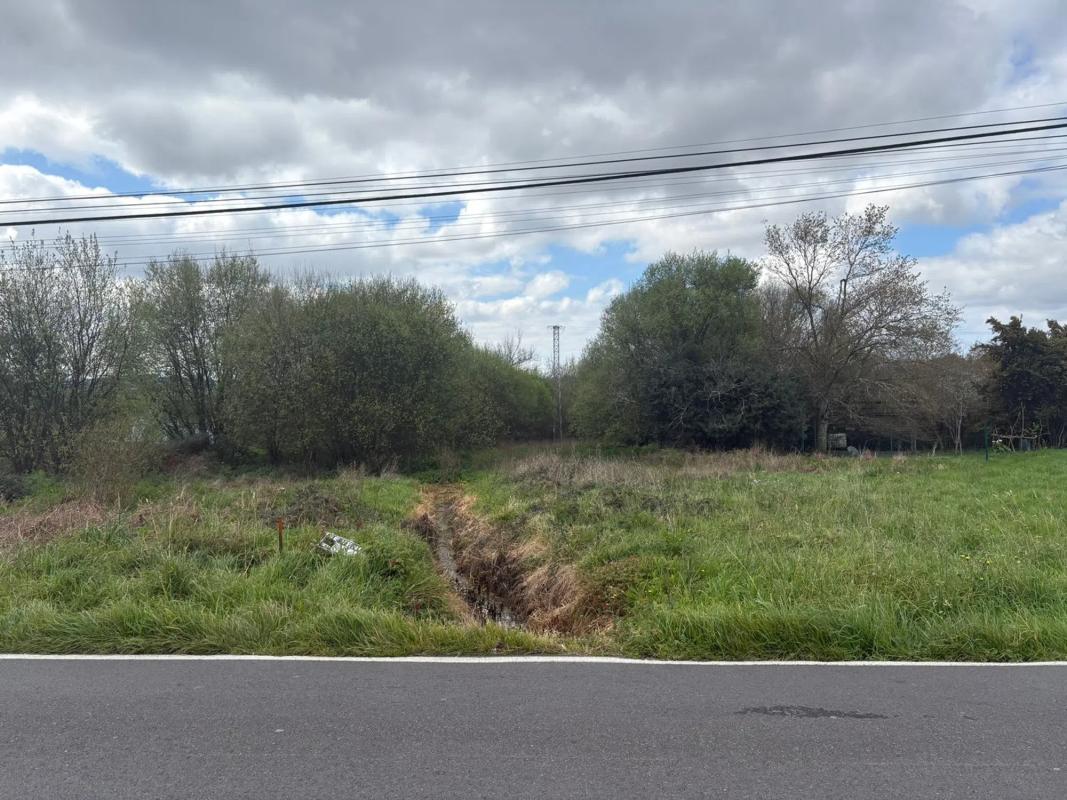 Terreno en venta en Narón, A Coruña photo 4