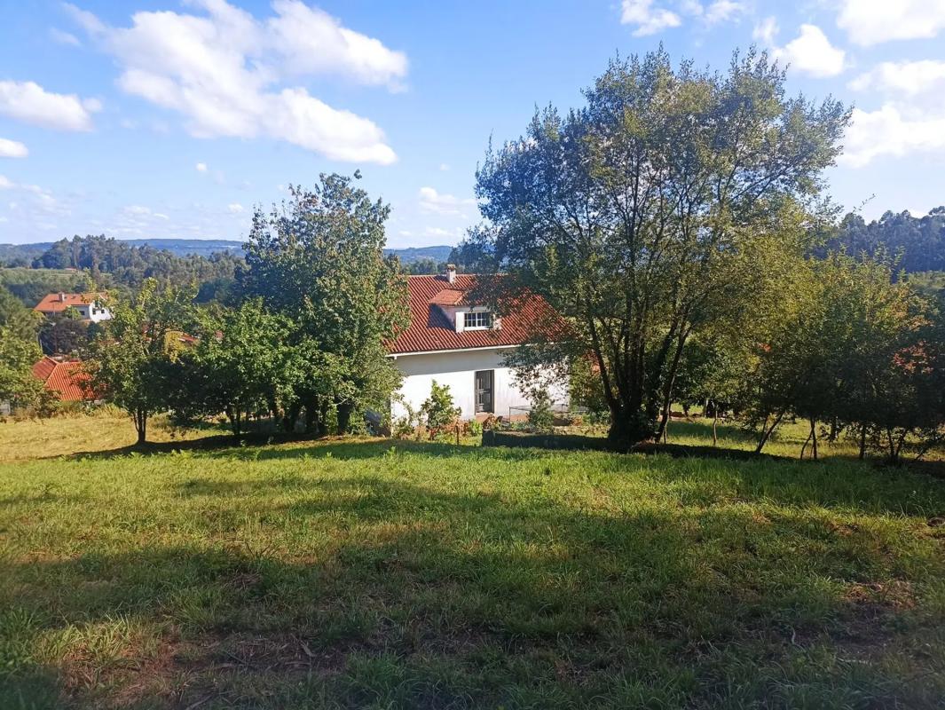 Terreno en venta en Brion, A Coruña photo 4