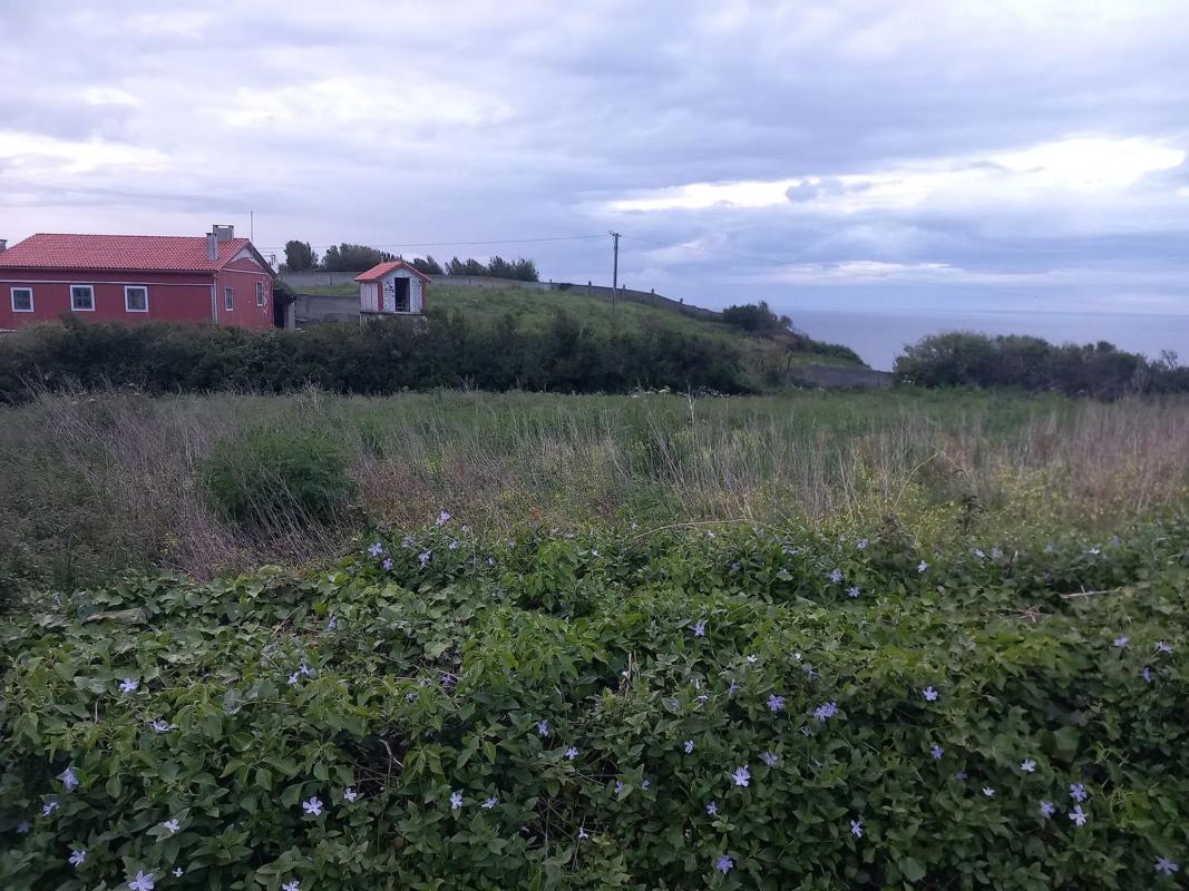 Działka na sprzedaż w Arteixo, A Coruña photo 1