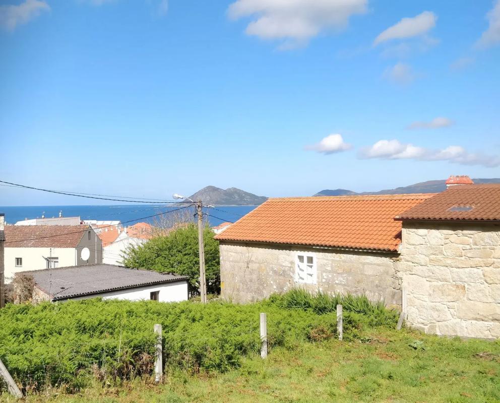 Terreno en venta en Porto do Son, A Coruña photo 2