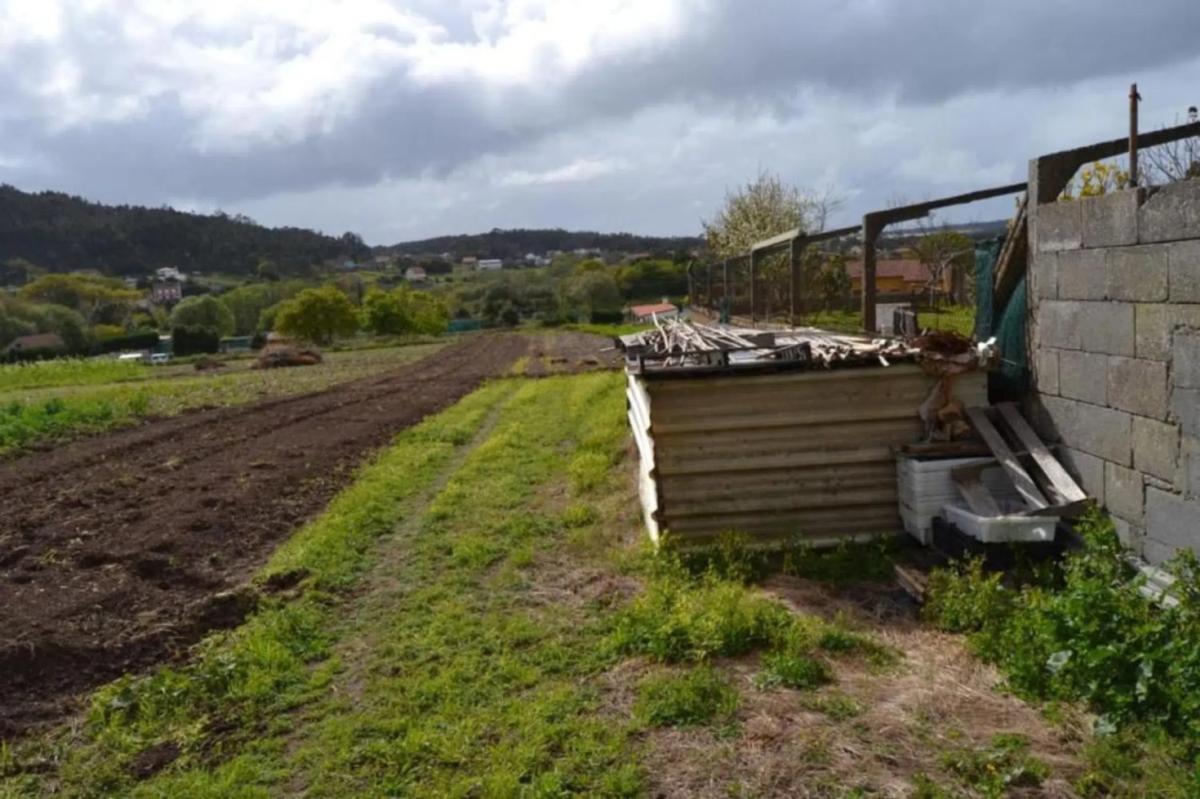 Terreno en venta en Ribeira, A Coruña photo 2