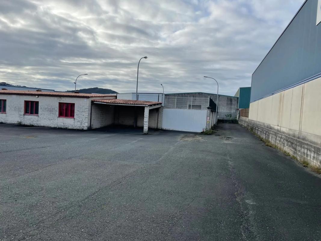 Terreno en venta en Narón, A Coruña photo 2