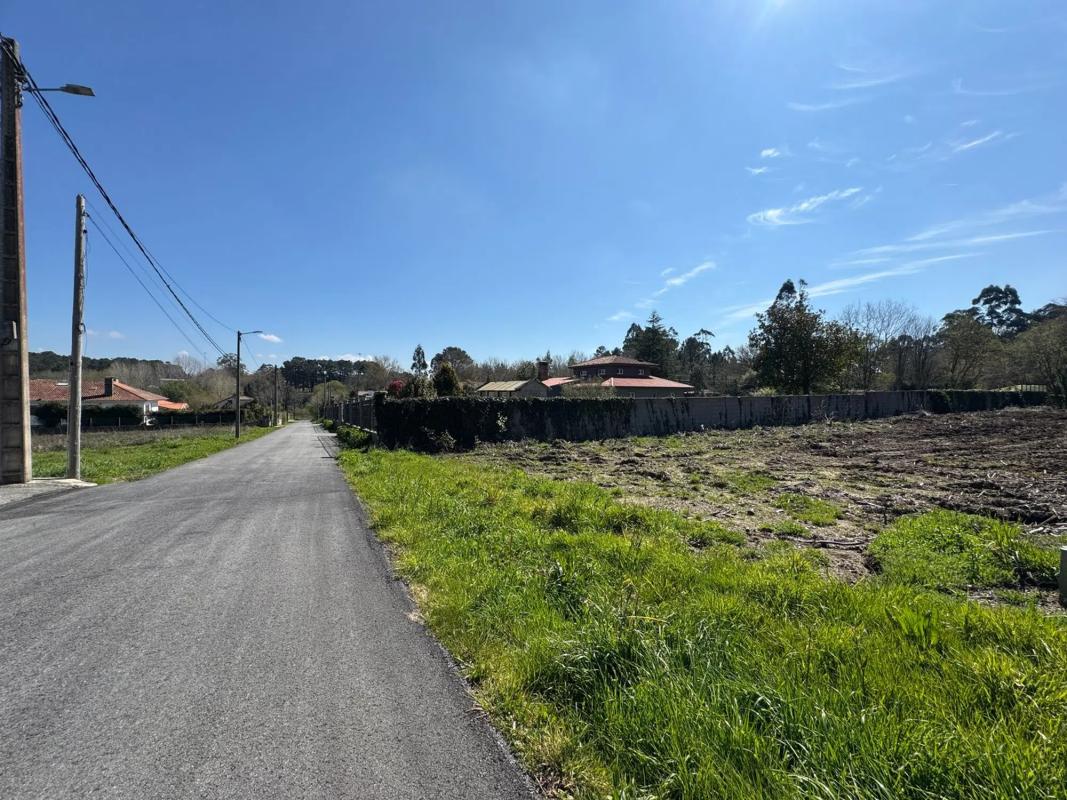 Terreno en venta en Teo, A Coruña photo 2