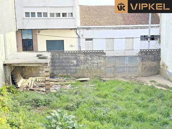 Terreno en avenida de Santa Mariña thumbnail 2