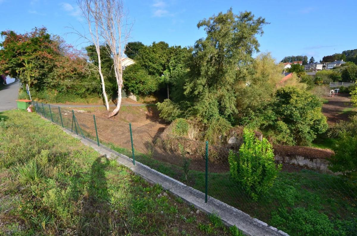 Terreno en venta en Oleiros, A Coruña photo 5