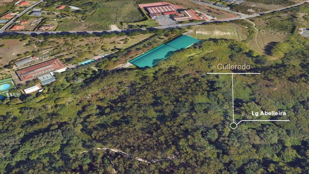 Terreno en venta en Culleredo, A Coruña photo 4