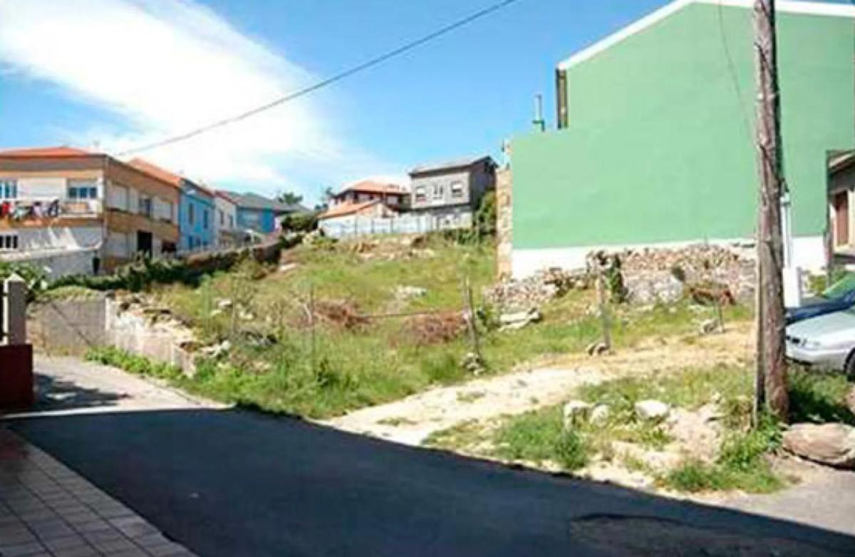 Terreno en venta en Boiro, A Coruña photo 3