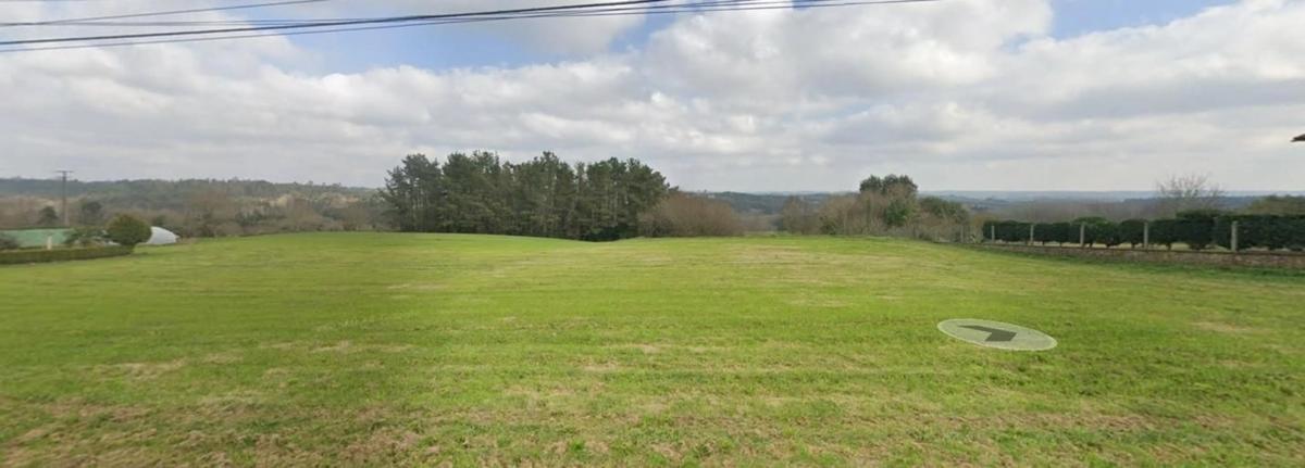 Land for sale in Ordes, A Coruña photo 1