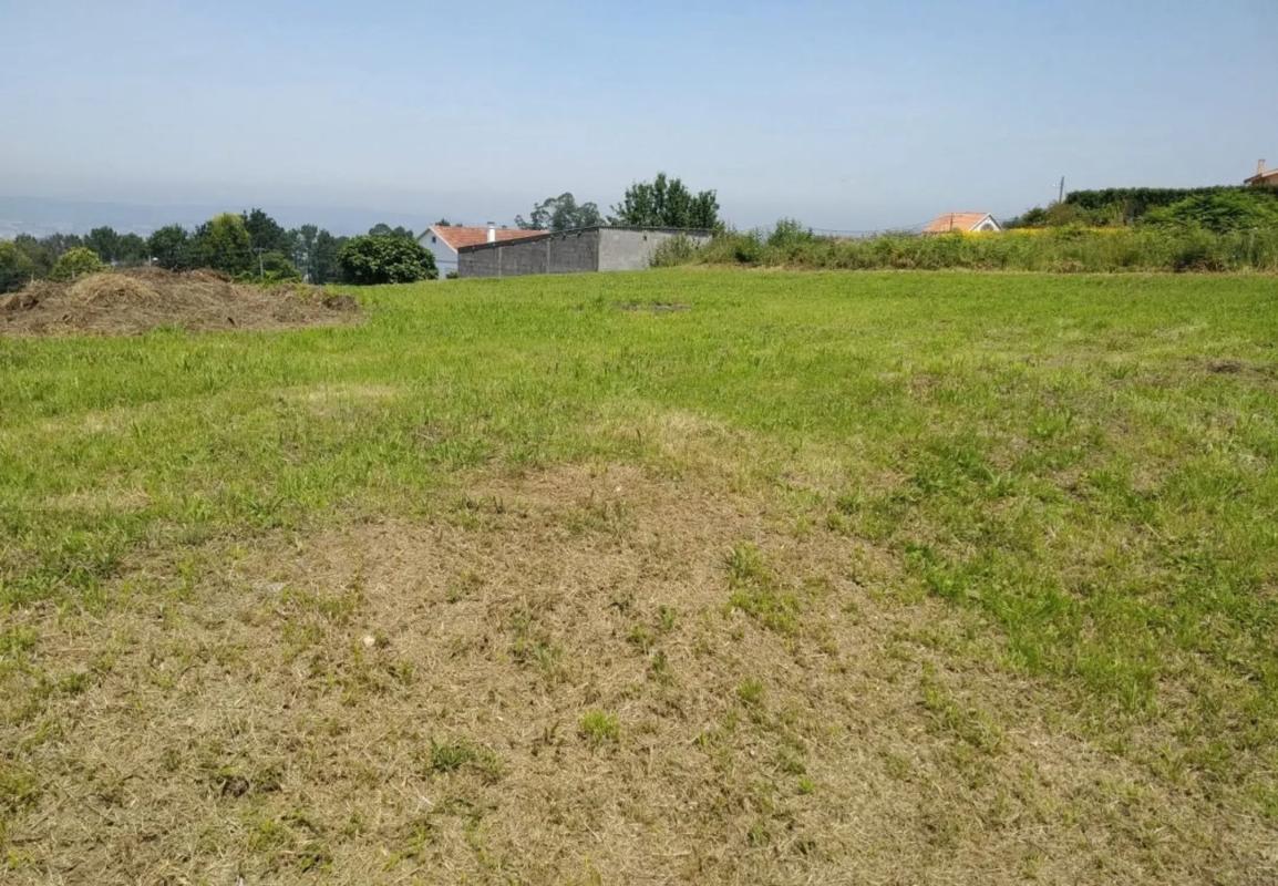 Terreno en venta en Fene, A Coruña photo 2