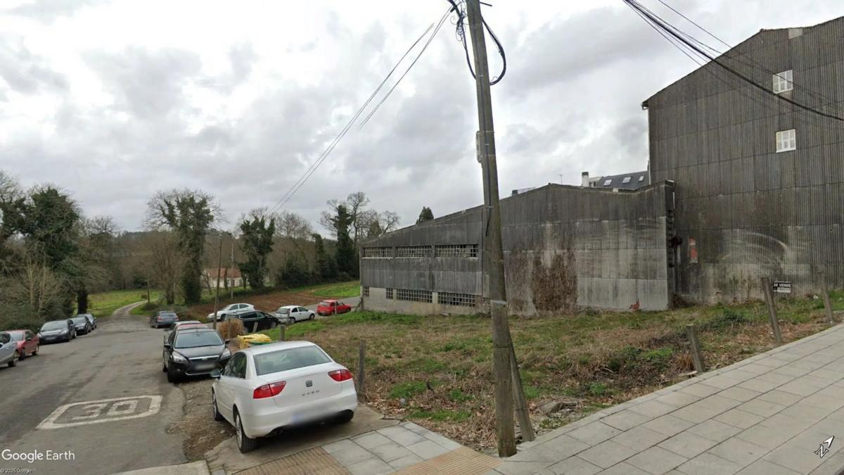 Terreno en venta en Ordes, A Coruña photo 1