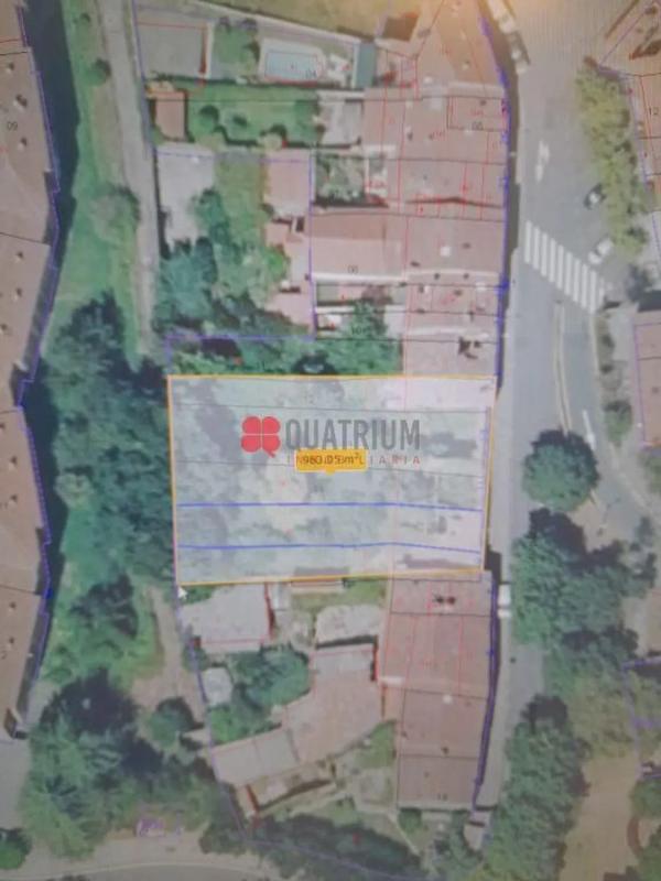 Terreno en venta en Santiago de Compostela, A Coruña photo 3